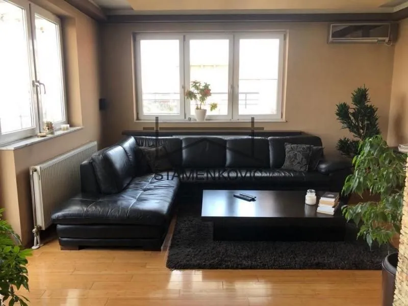 Prodaja, trosoban stan, 113m², Nova Detelinara, Novi Sad Sve Podlokacije