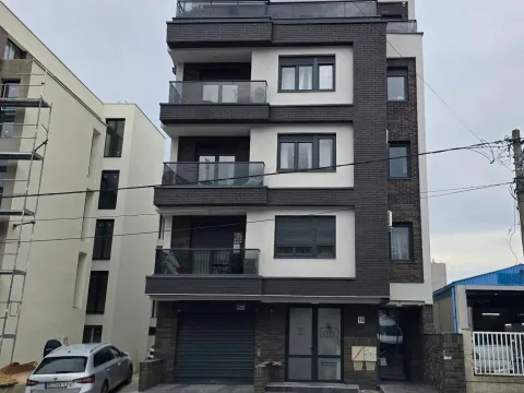 Rent, parking/garage, 12m², Voždovac Sve Podlokacije, Beograd - image 2