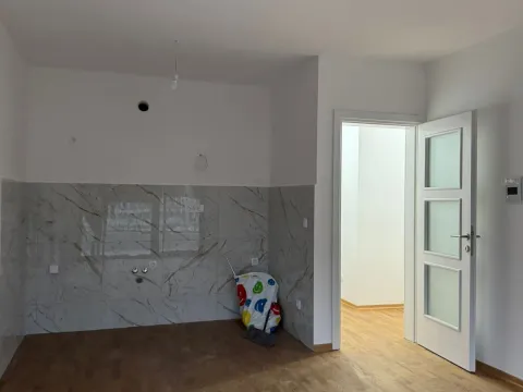 Rent, two bedroom apartment, 55m², City Kvart, Podgorica - image 2