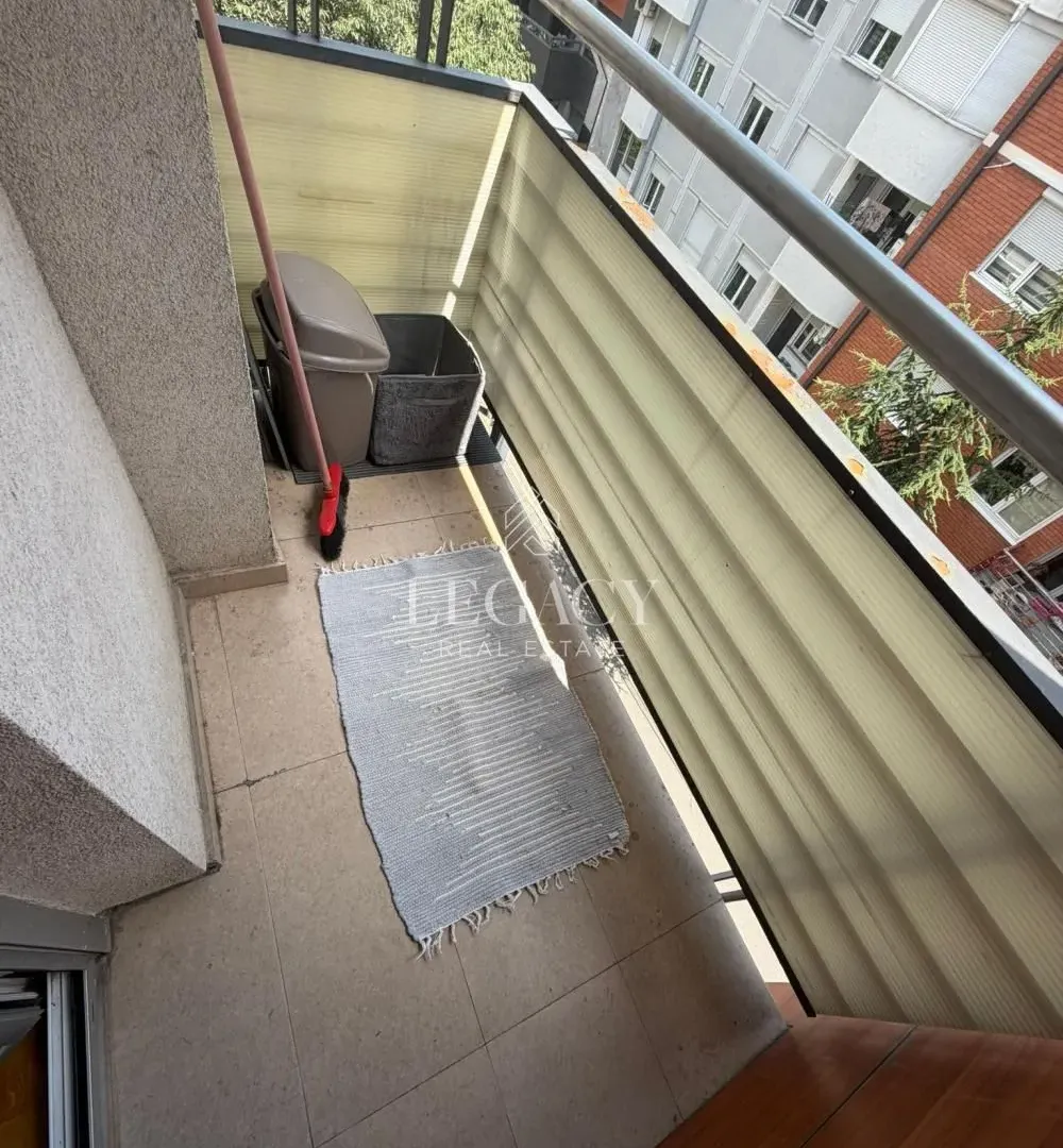 Rent, one bedroom apartment, 38m², Đeram Pijaca, Beograd
