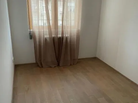 Izdavanje, trosoban stan, 66m², Vračar Sve Podlokacije, Beograd - image 6