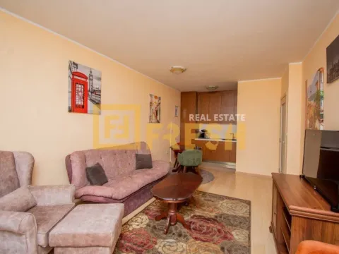 Izdavanje, jednosoban stan, 47m², City Kvart, Podgorica - image 2