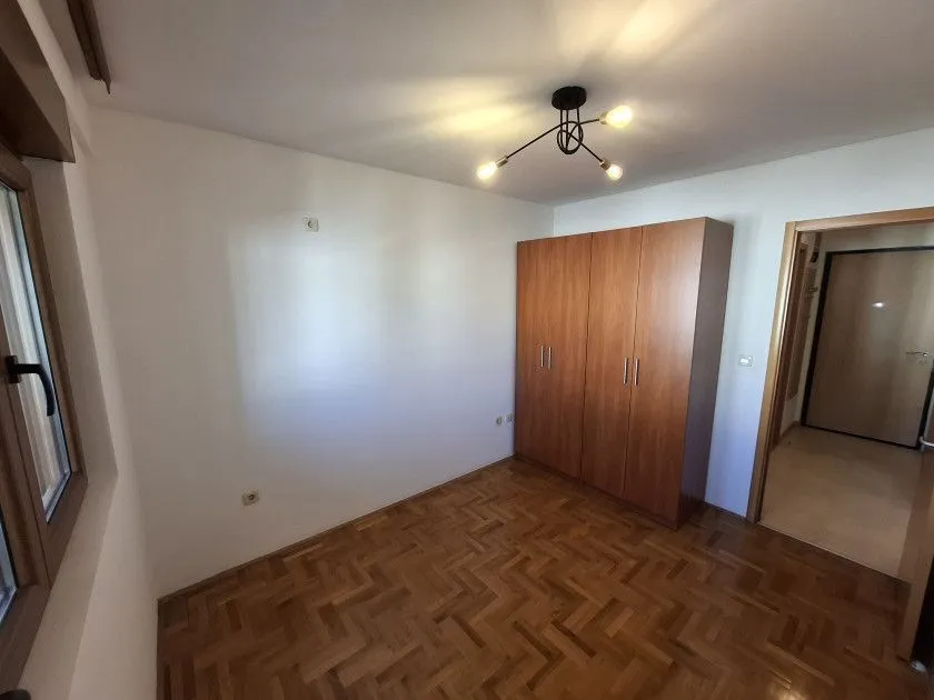 Rent, one bedroom apartment, 45m², Stari Aerodrom, Podgorica