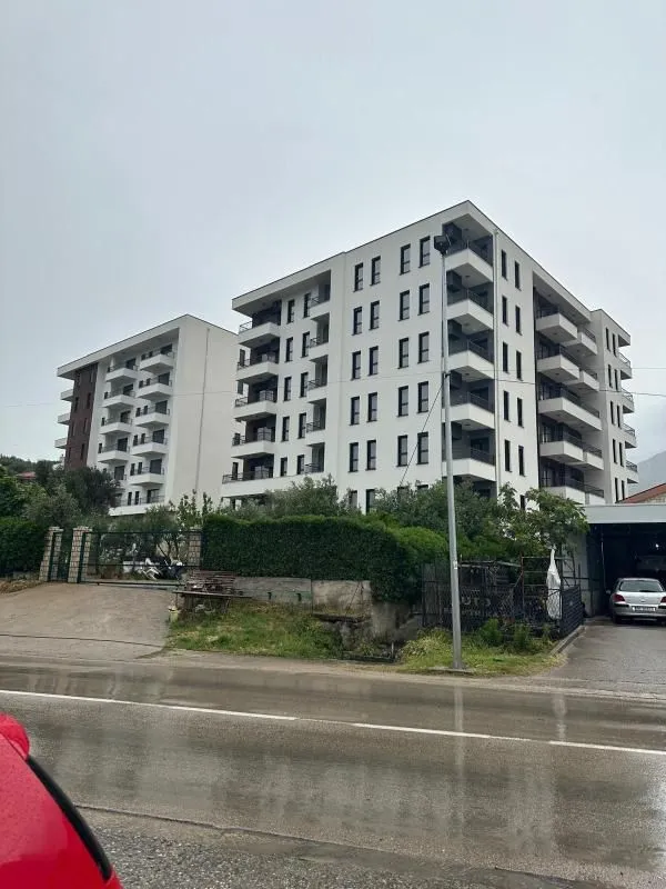 Rent, two bedroom apartment, 70m², Čeluga, Bar