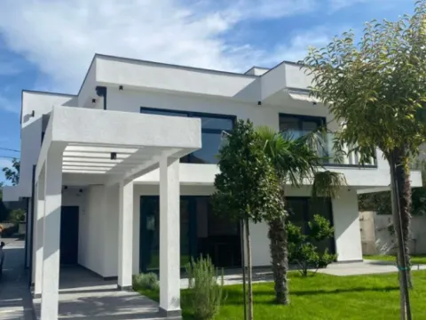 Izdavanje, kuća, 200m2, Zagorič, Podgorica Izdavanje, kuća, 200m2, Zagorič, Podgorica