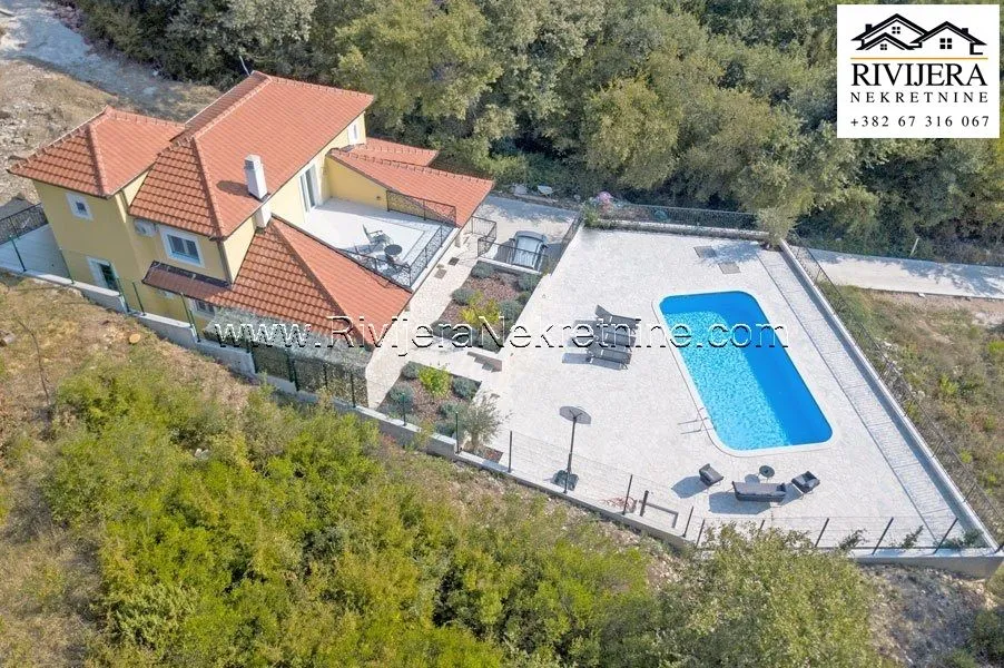 Prodaja, kuća, 136m², Podi, Herceg Novi