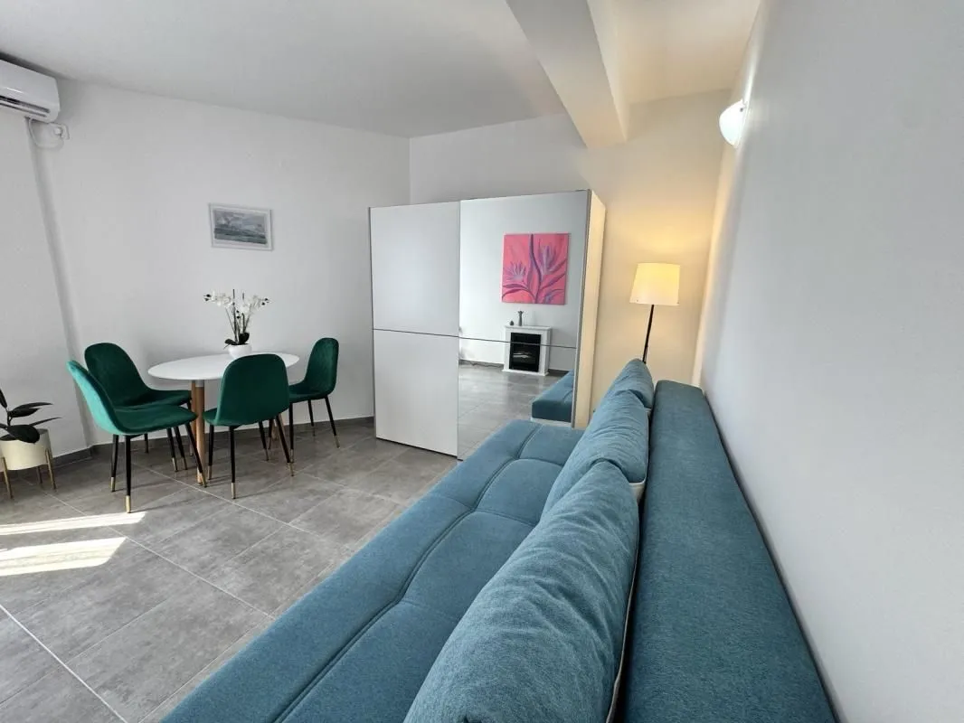 Prodaja, garsonjera, 34m², Igalo, Herceg Novi