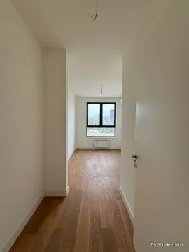 Izdavanje, trosoban stan, 77m², Savski Venac, Beograd - image 7