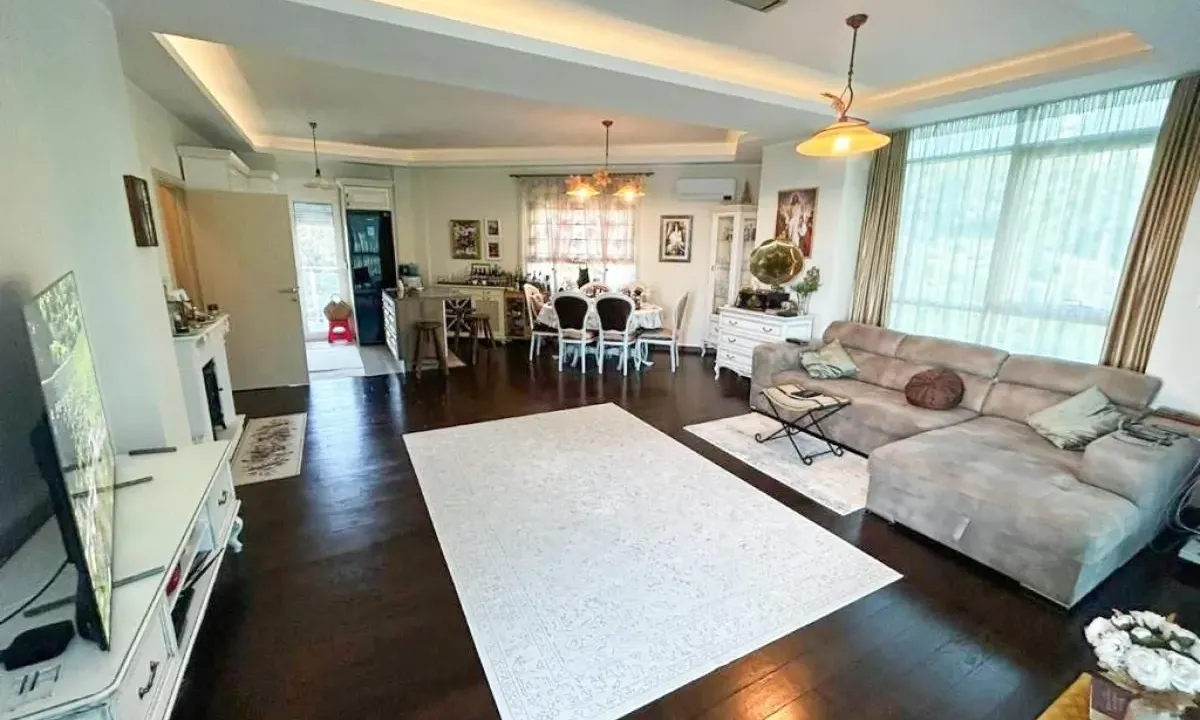 Sale, two bedroom apartment, 88m², Bečići, Budva