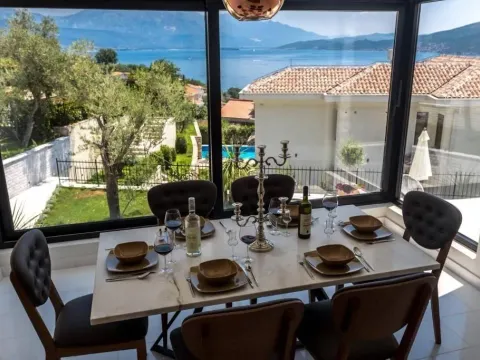 Prodaja, kuća, 490m², Đenovići, Herceg Novi - image 9