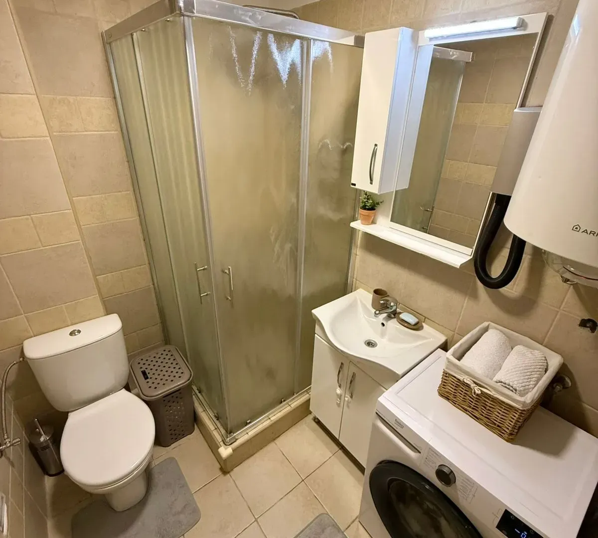 Prodaja, jednosoban stan, 74m², Dobrota, Kotor