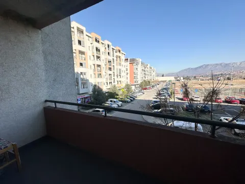 Prodaja, jednosoban stan, 45m², Stari Aerodrom, Podgorica - image 9