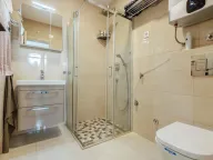 Sale, three bedroom apartment, 172m², Đenovići, Herceg Novi - image 12