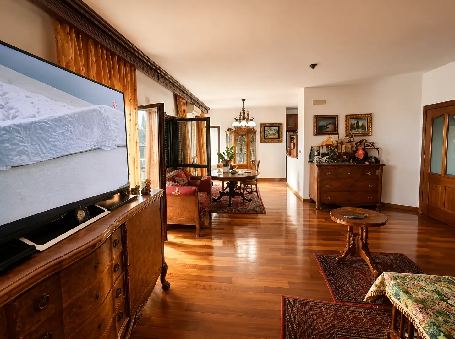 Prodaja, trosoban stan, 136m², Gorica C, Podgorica