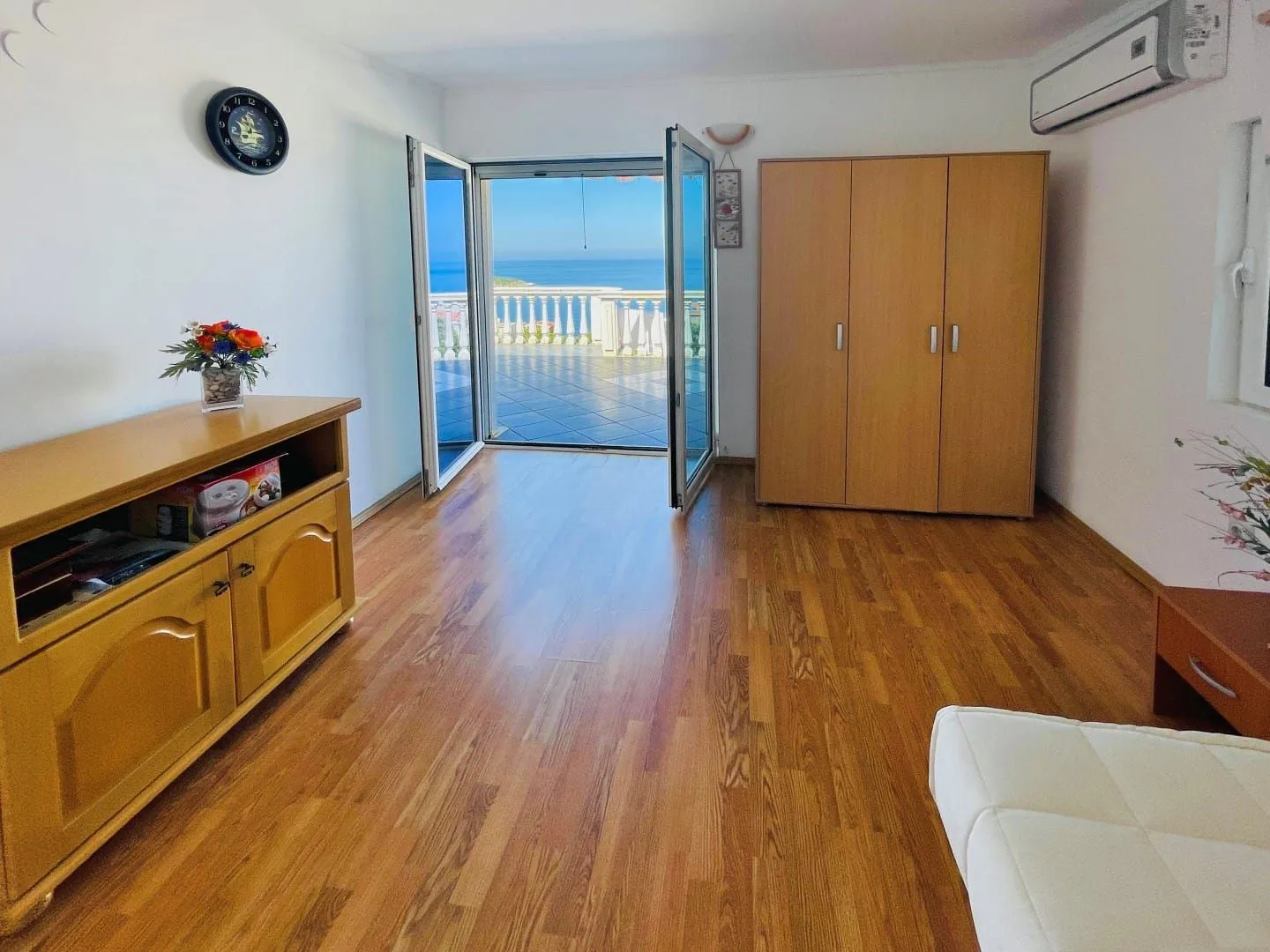 Sale, house, 202m², Utjeha, Bar