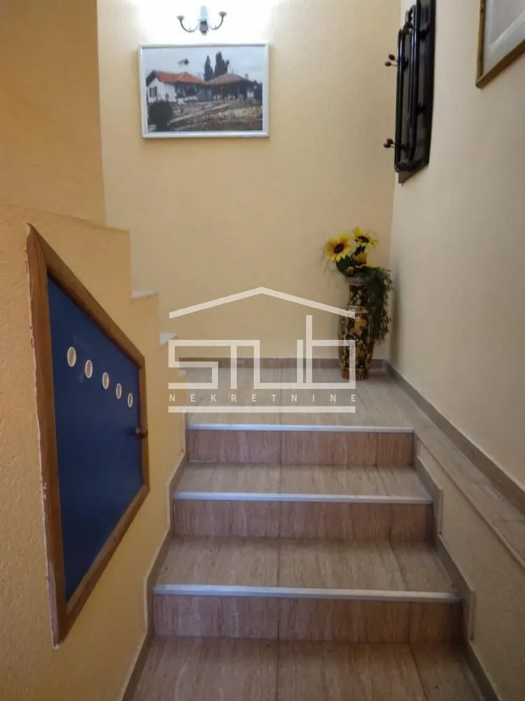 Rent, three bedroom apartment, 110m², Banovo Brdo, Beograd