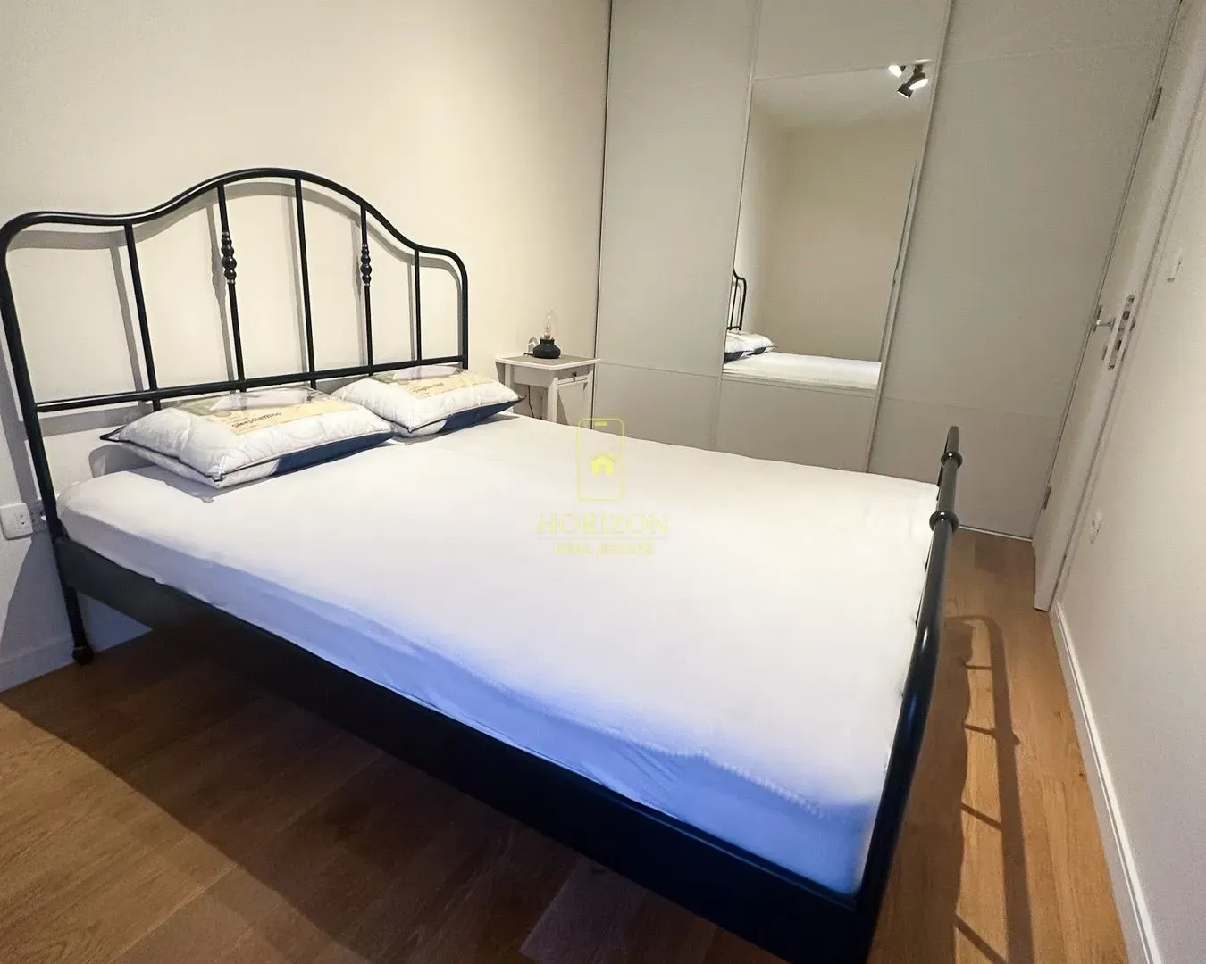 Prodaja, jednosoban stan, 40m², Central Point, Podgorica