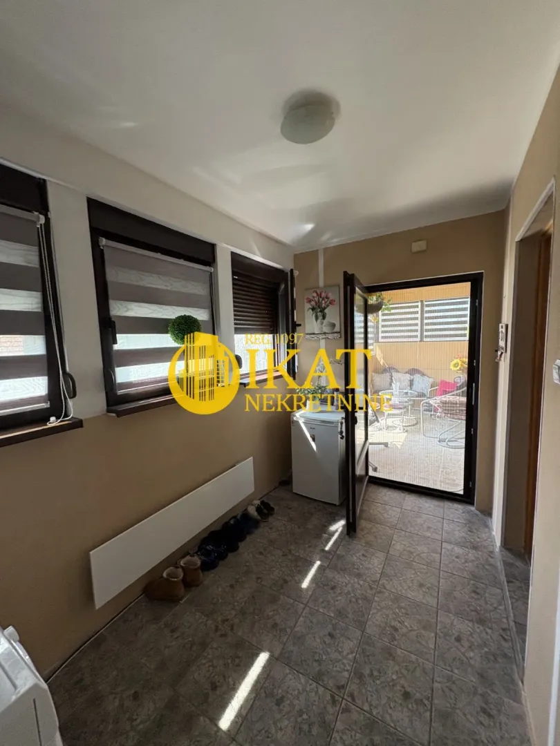Prodaja, trosoban stan, 80m², Voždovac Sve Podlokacije, Beograd