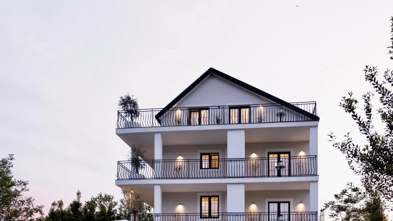 Prodaja, stan, 424m², Tivat, Crna Gora