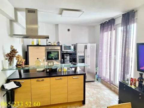 Prodaja, stan, 96m², Veliki Mokri Lug, Zvezdara Sve Podlokacije - image 4