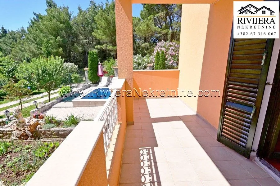 Prodaja, kuća, 267m², Mojdež, Herceg Novi