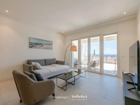 Sale, one bedroom apartment, 74m², Luštica Bay, Tivat - image 4