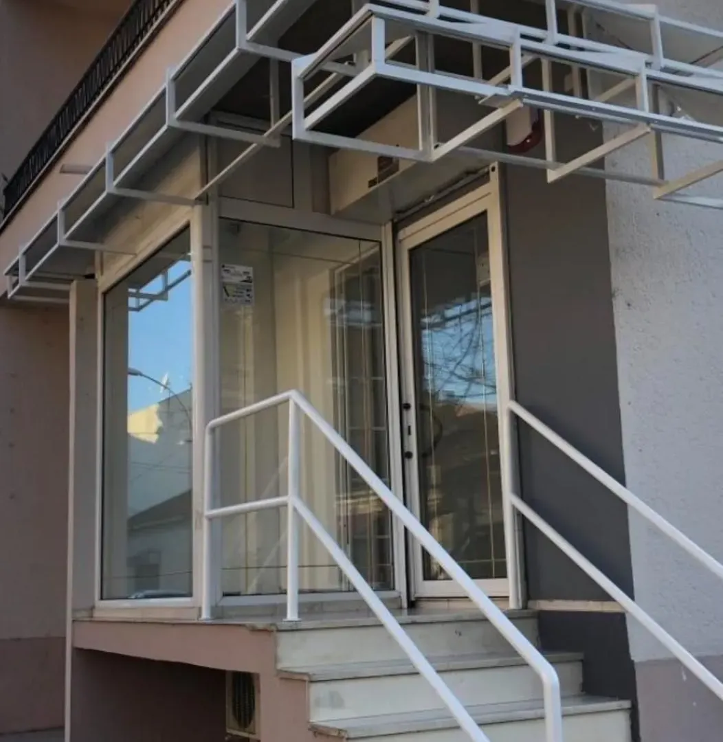 Izdavanje, poslovni prostor, 25m², Centar, Podgorica