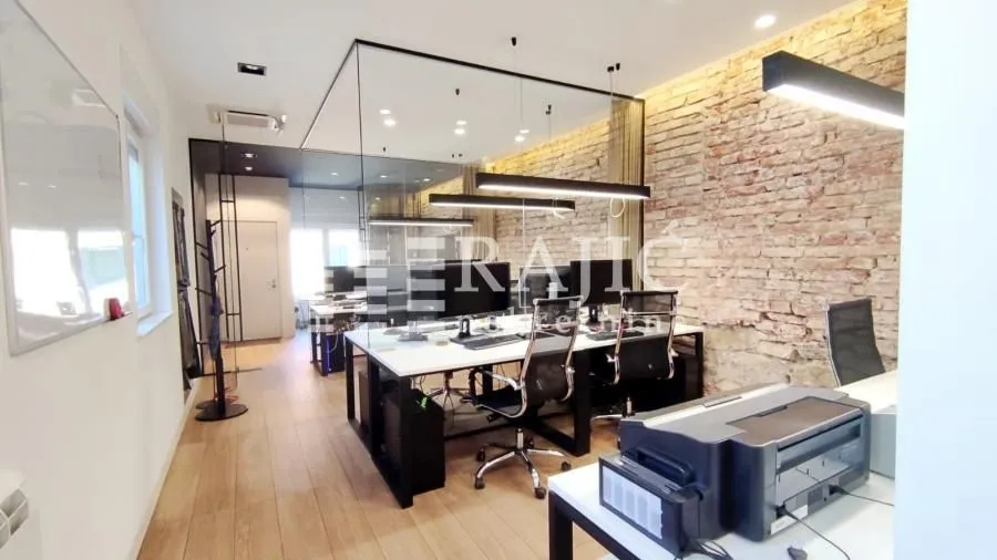 Rent, office space, 45m², Lion, Zvezdara Sve Podlokacije