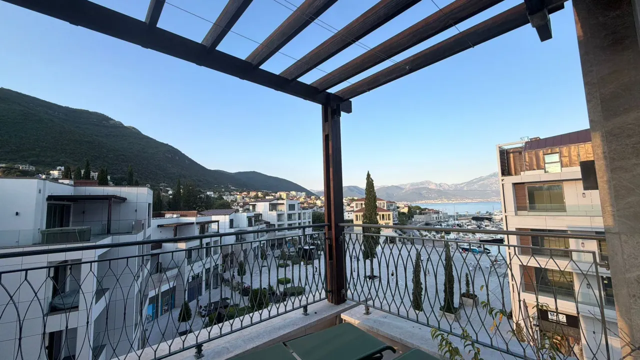 Sale, one bedroom apartment, 88m², Portonovi, Herceg Novi