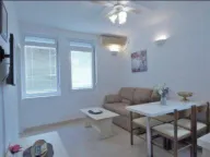 Izdavanje, jednosoban stan, 40m², Budva, Crna Gora - image 7