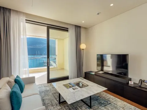 Prodaja, četvorosoban stan, 188m², Kumbor, Herceg Novi - image 9