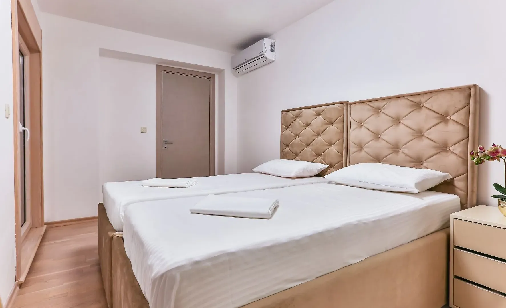 Rent, two bedroom apartment, 75m², Centar, Budva