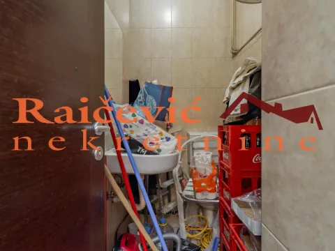 Prodaja, poslovni prostor, 61m², Savski Venac, Beograd - image 13