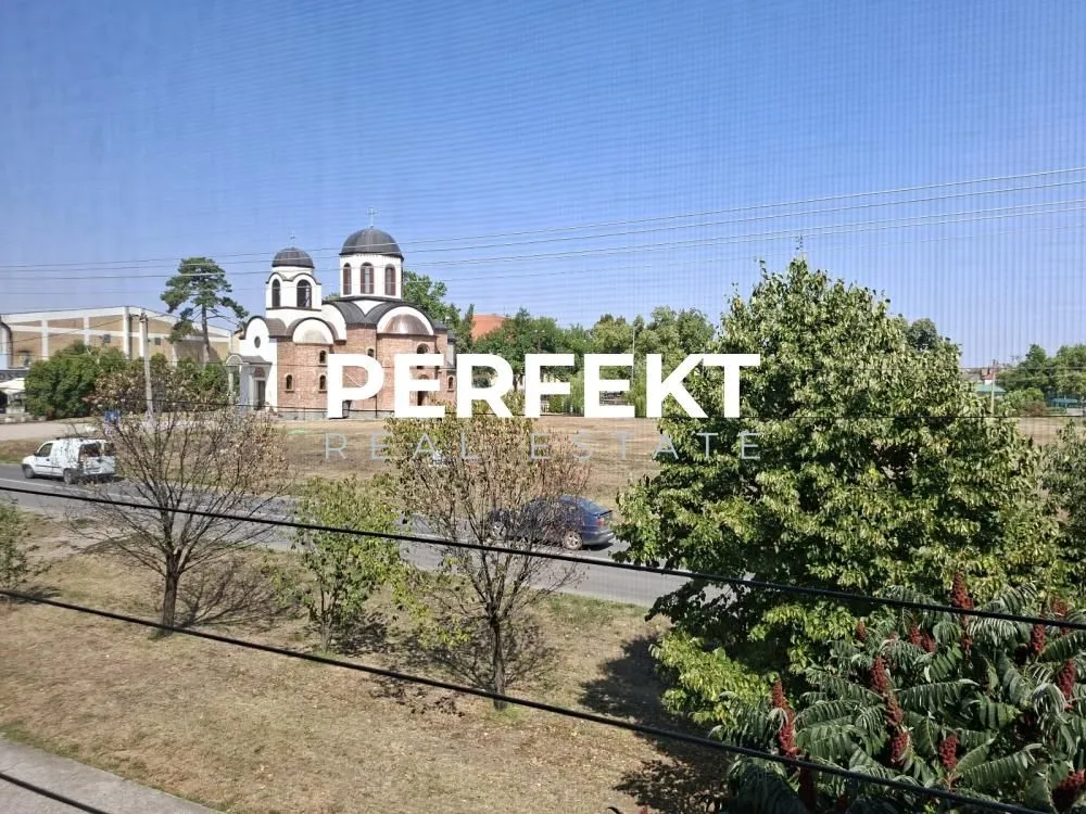Prodaja, dvosoban stan, 50m², Pančevo, Srbija