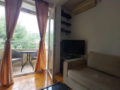 Prodaja, jednosoban stan, 44m², Podmaine, Budva - image 6