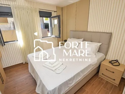 Prodaja, dvosoban stan, 57m², Njivice, Herceg Novi - image 10