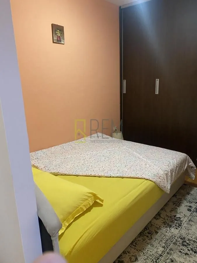 Rent, one bedroom apartment, 42m², Blok 5, Podgorica