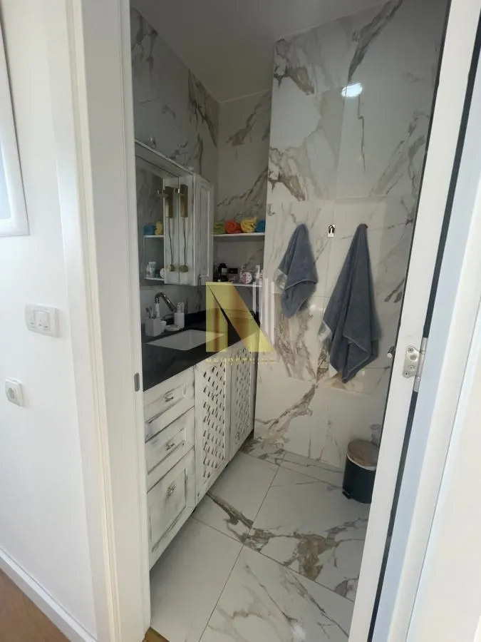 Sale, three bedroom apartment, 136m², Zemun Sve Podlokacije, Beograd