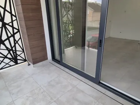 Prodaja, četvorosoban stan, 130m², Novo naselje, Novi Sad - image 28