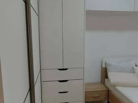 Prodaja, jednosoban stan, 43m², Stari Aerodrom, Podgorica - image 12