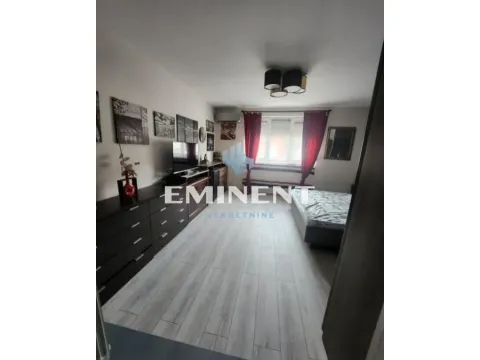 Izdavanje, dvosoban stan, 55m², Stari Grad, Beograd - image 12