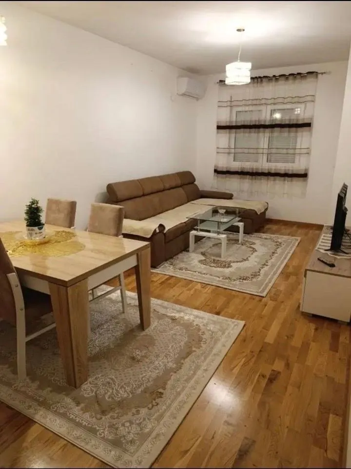 Rent, one bedroom apartment, 60m², Stari Aerodrom, Podgorica