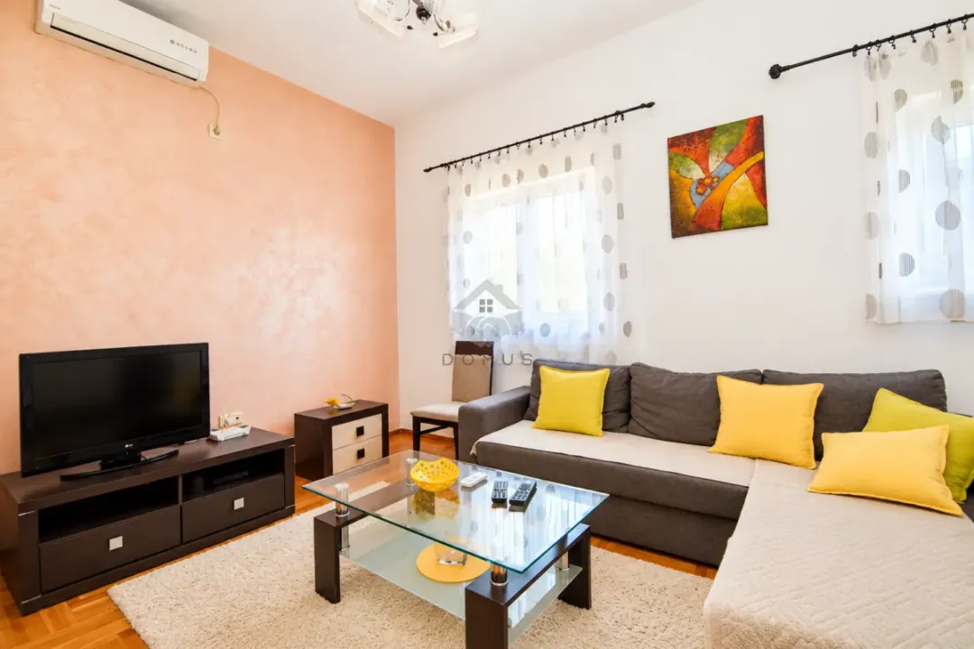 Rent, one bedroom apartment, 54m², Stari Aerodrom, Podgorica