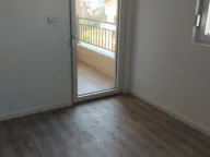 Izdavanje, trosoban stan, 95m², Ilino, Bar - image 5