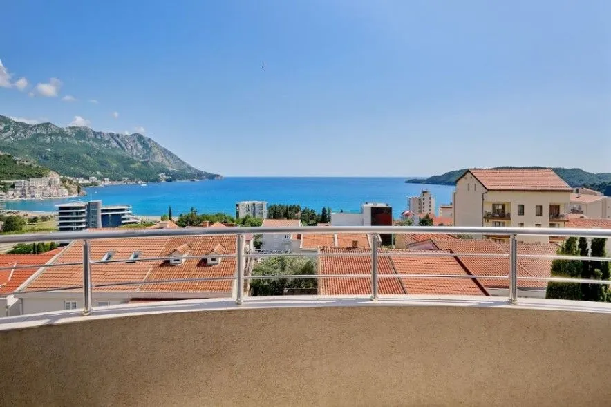 Sale, three bedroom apartment, 113m², Bečići, Budva