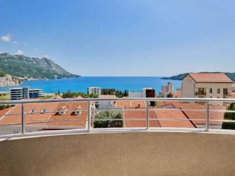 Sale, three bedroom apartment, 113m², Bečići, Budva