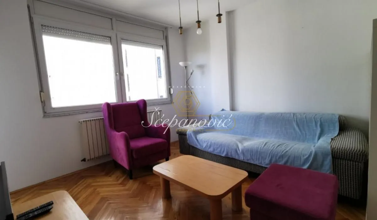 Prodaja, dvosoban stan, 53m², Bulevar Oslobodjenja, Novi Sad Sve Podlokacije