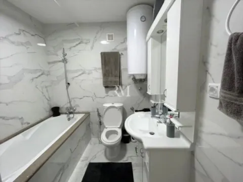 Prodaja, dvosoban stan, 61m², Centar, Tivat - image 9