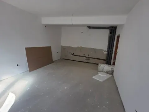 Sale, two bedroom apartment, 64m², Zabjelo, Podgorica - image 2