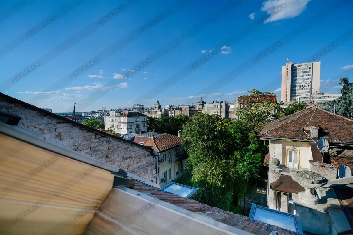 Prodaja, četvorosoban stan, 96m², Savski Venac, Beograd